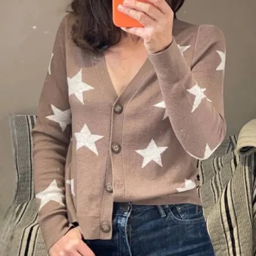 Splendid Taupe Cardigan with White Star Pattern